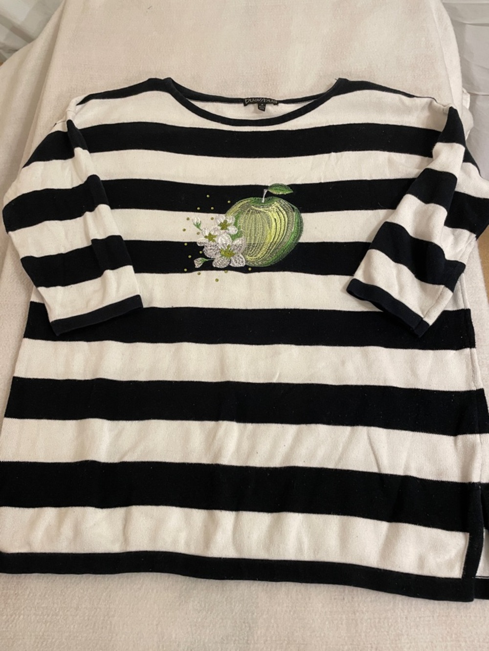 100% Cotton Striped Crewneck Sweater with Green Apple Motif